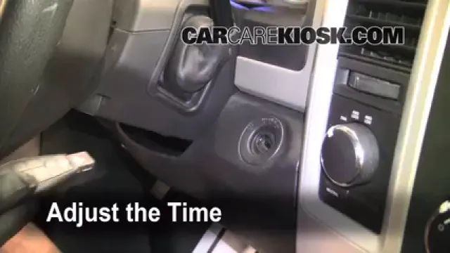 2011 Ram 1500 SLT 4.7L V8 FlexFuel Crew Cab Pickup Horloge Régler l'horloge